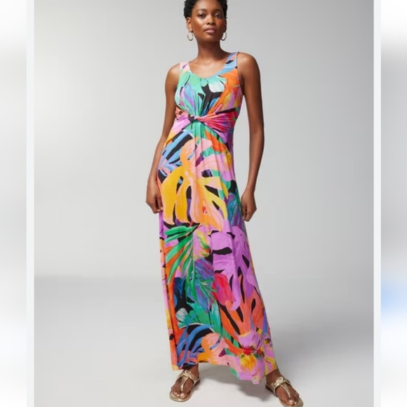 SOMA Cross Back Strap Bra Dress - Picture 4 of 12